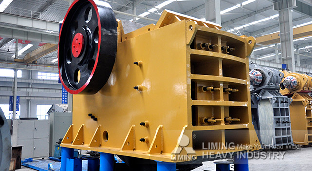 mobile lizenithne impact crusher